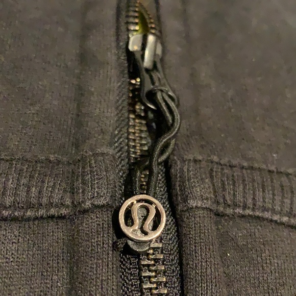 Lululemon Black Scuba Full Zip Hoodie - Size 12 - Picture 13 of 16